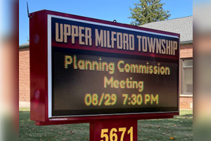 How to Encourage Public Participation in City Meetings with Your Sign