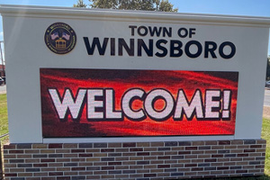Types of Outdoor Signs: How to Choose the Best Sign for Your Organization