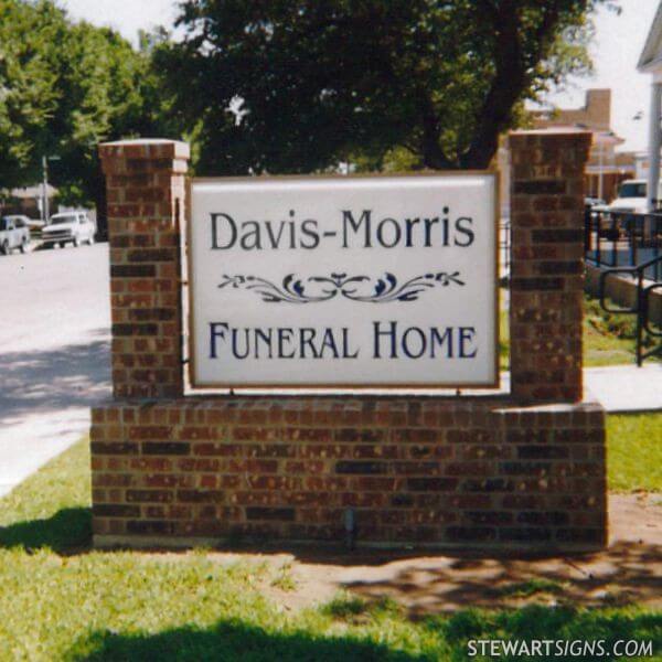 Business Sign for Davis - Morris Funeral Home