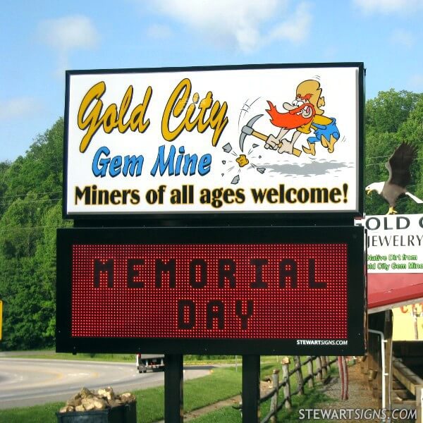 Business Sign for Gold City Gem Mines