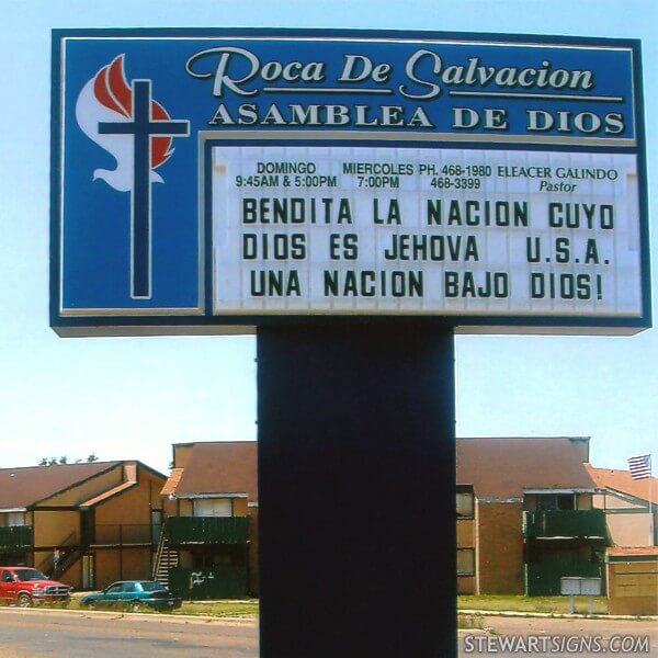 Church Sign for Roca De Salvacion Asamblea De Dios