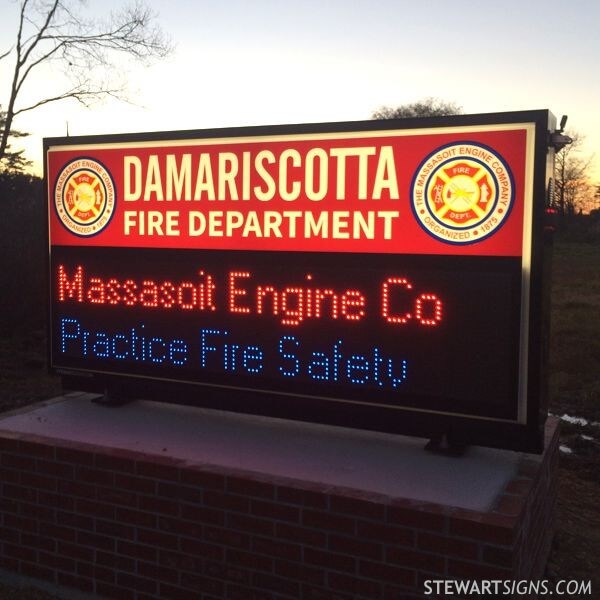 Municipal Sign for Damariscotta Fire Department