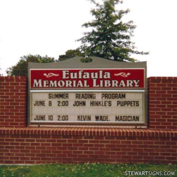 Municipal Sign for Eufaula Memorial Library