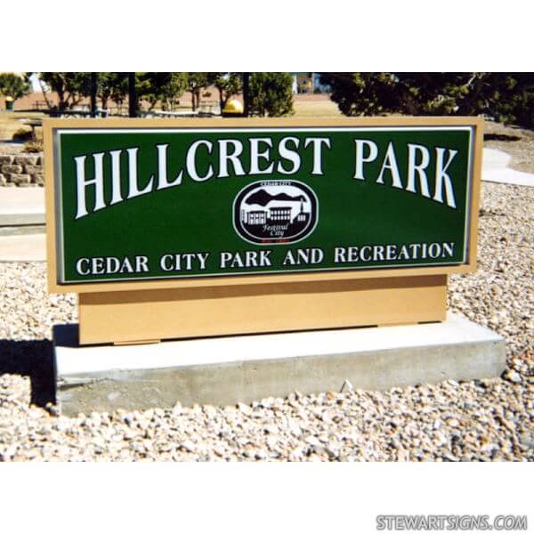 Municipal Sign for Hillcrest Park