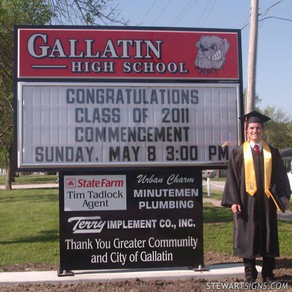 School Sign for Gallatin High School