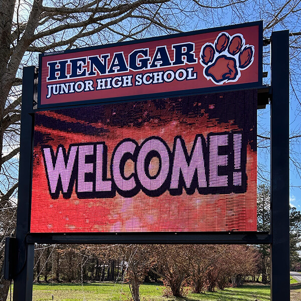 School Sign for Henagar Junior High School