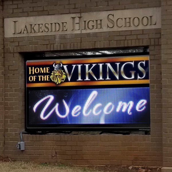 School Sign for Lakeside High School