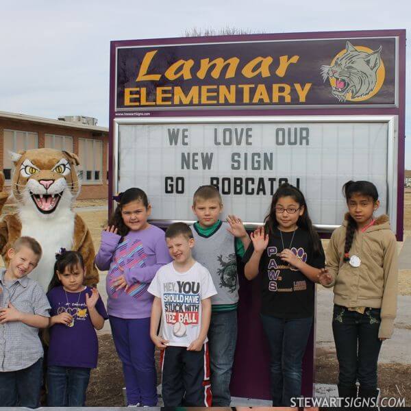 School Sign for Lamar Elementary