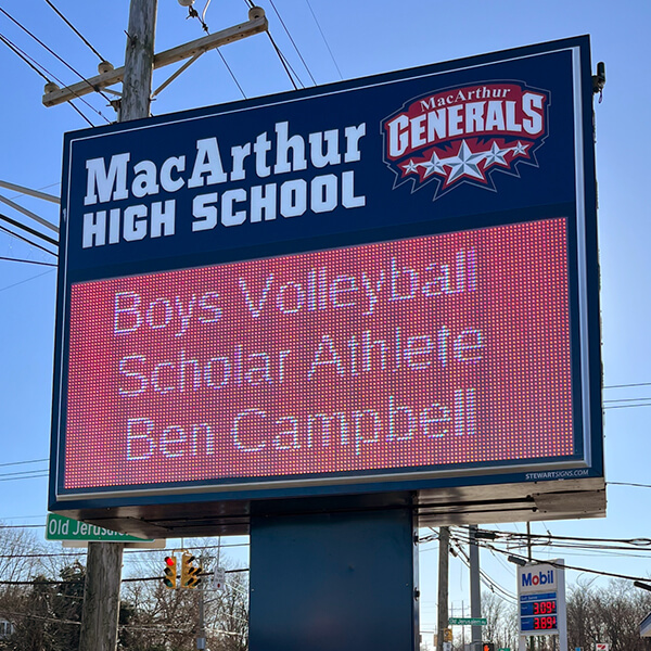 School Sign for Macarthur High School