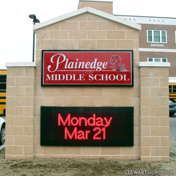 School Sign for Plainedge Middle School