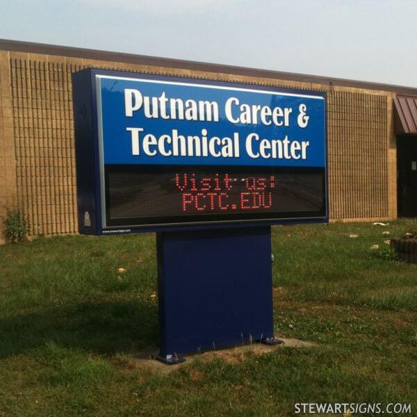 School Sign for Putnam Career and Technical Center