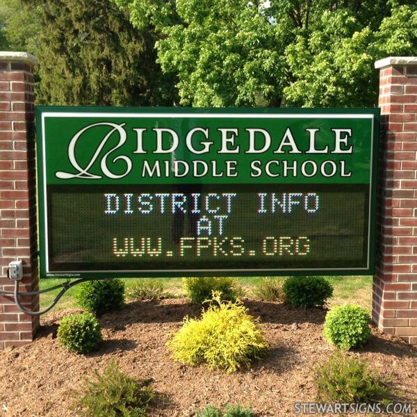 School Sign for Ridgedale Middle School