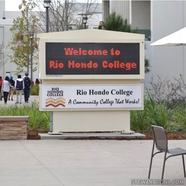 School Sign for Rio Hondo College