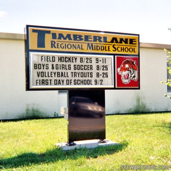 School Sign for Timberlane Regional Middle School