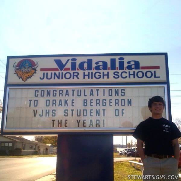 School Sign for Vidalia Junior High School