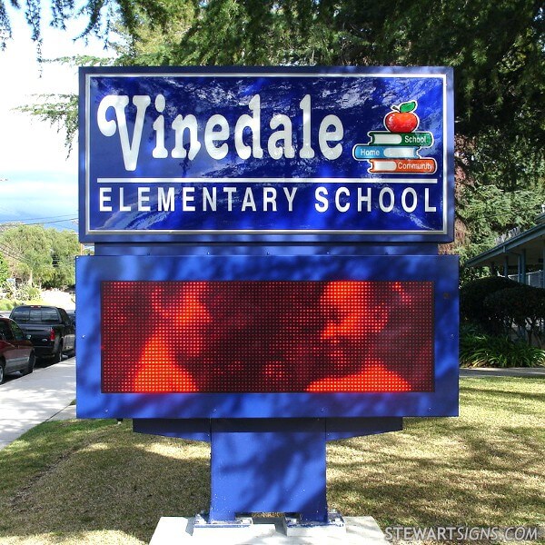 School Sign for Vinedale Elementary School