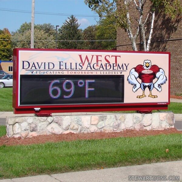 School Sign for David Ellis Academy West